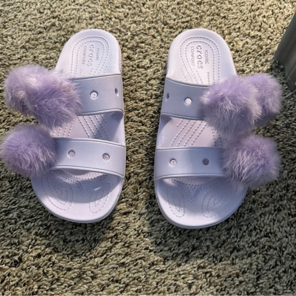 Crocs slide great condition no damage no fading no stains